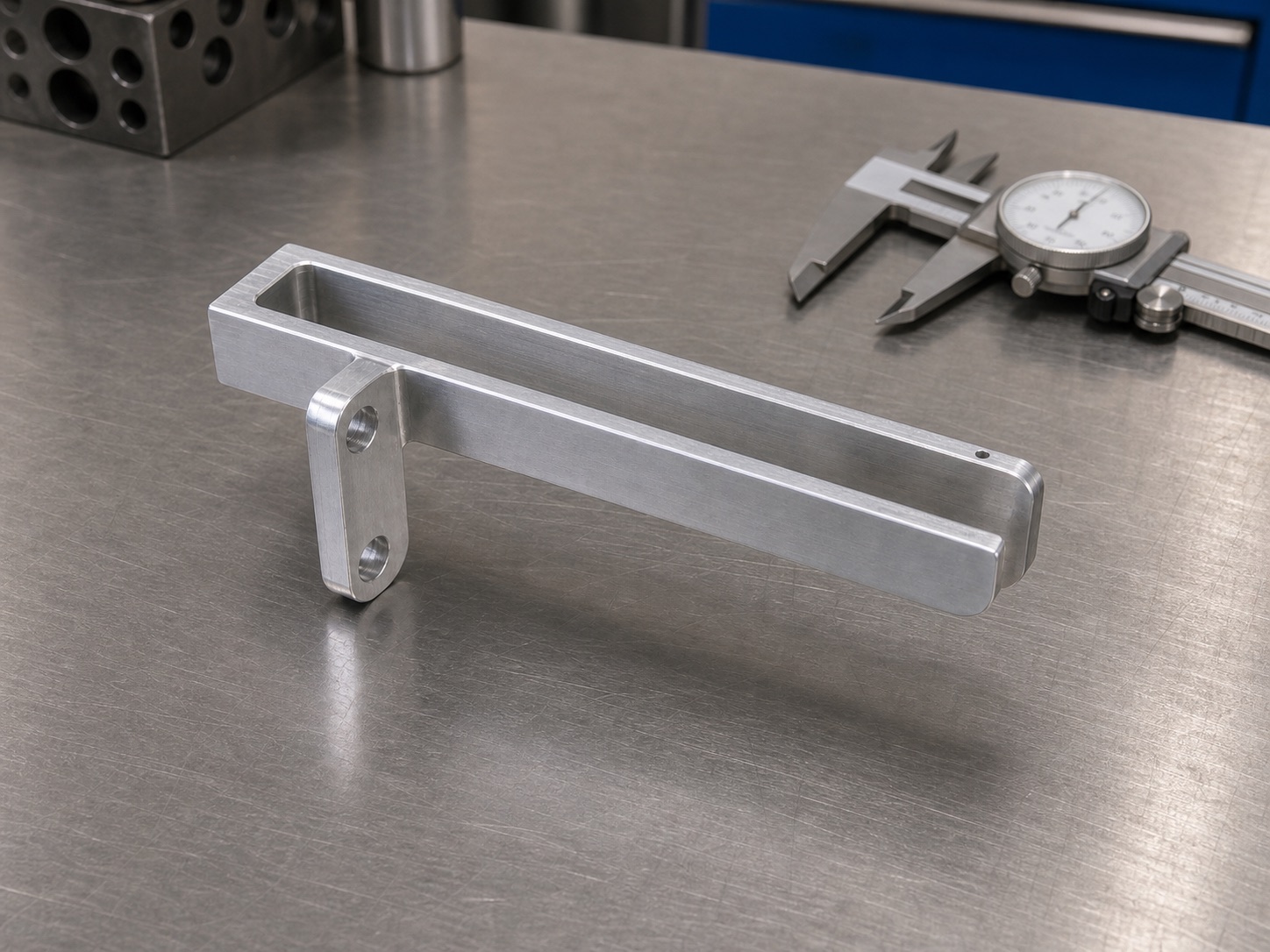 Technische CNC-Bearbeitungsanalyse: Prototype Machining Review for a Precision Structural Part: Revision, Fixturing and